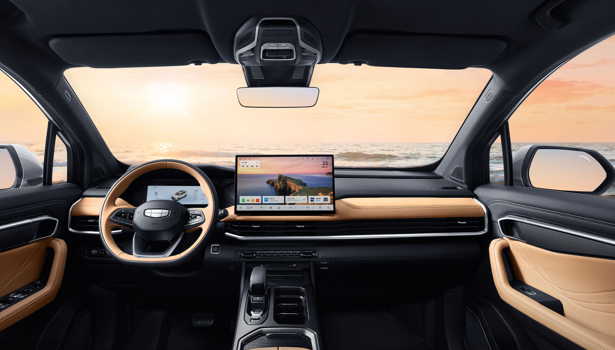 吉利新款豪越L正式上市：新增1.5T+5座布局，限时起售价8.99万元