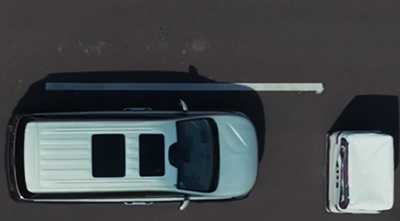 岚图 CEO 卢放蒙眼测试，梦想家 AEB 130km/h 紧急刹停
