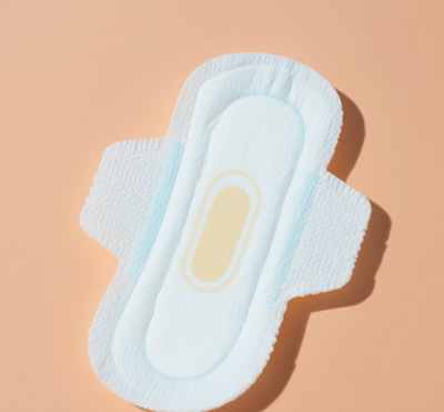 参股非控股回应贴牌争议！黄子韬跨界卫生巾行业，”朵薇”当晚直播销售4000万